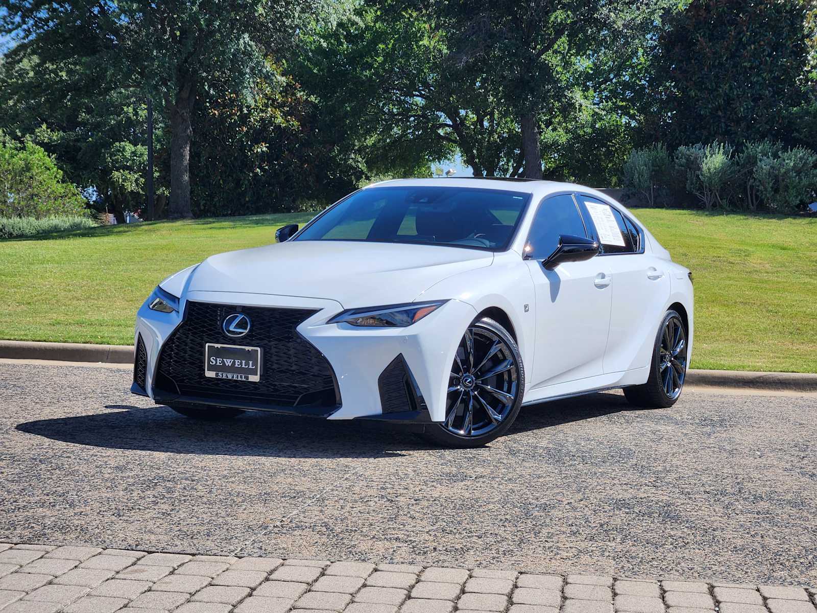 2025 Lexus IS F SPORT