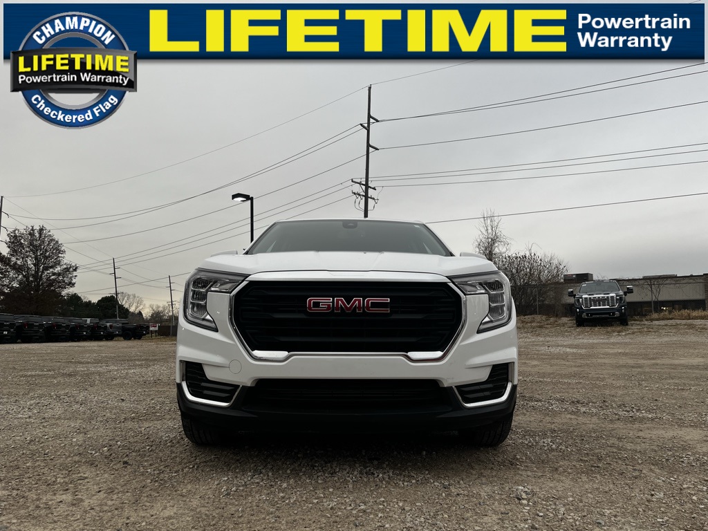 2024 Gmc Terrain SLE photo 4