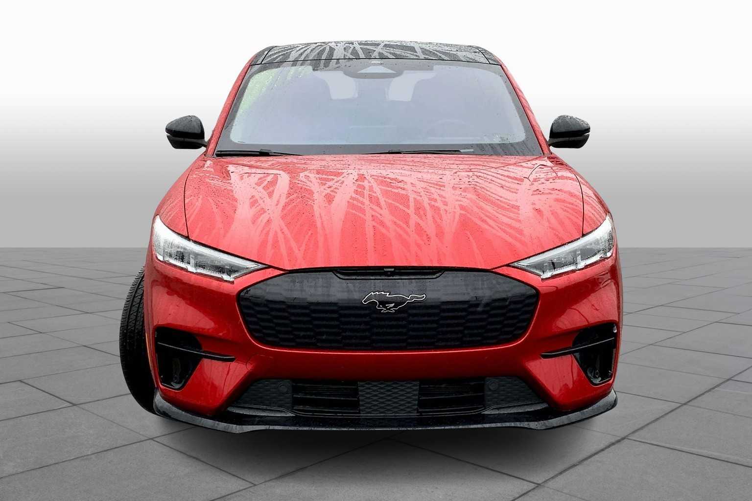 2023 Ford Mustang Mach-E GT photo 3