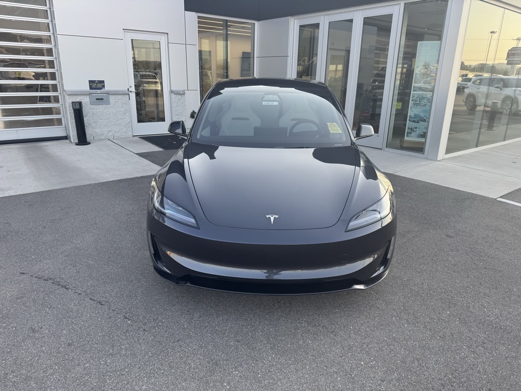 2024 Tesla Model 3 Performance photo 2