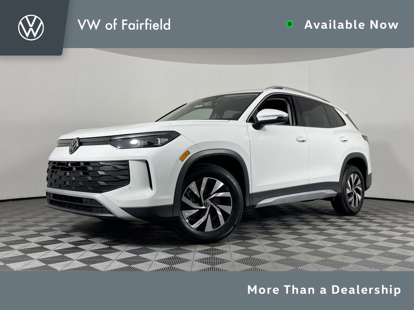 2025 Volkswagen Tiguan S's photo