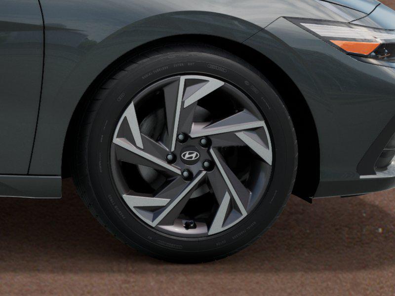 2025 Hyundai Elantra SEL Sport photo 7