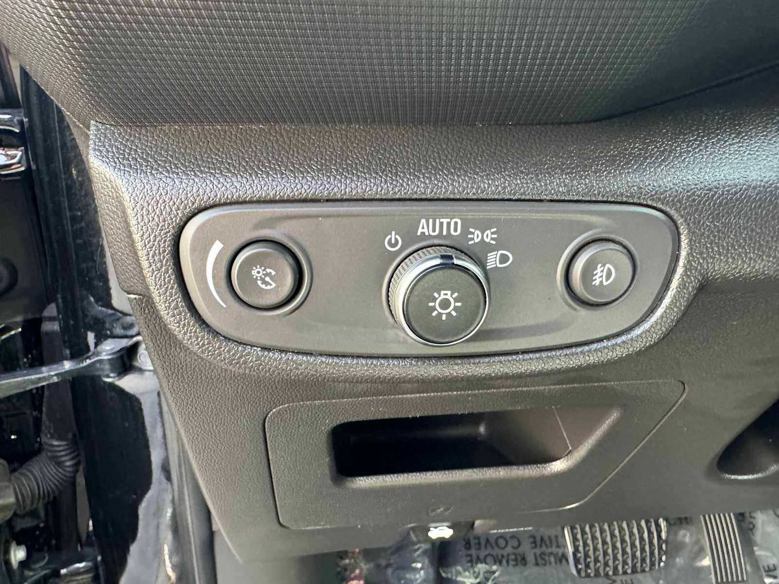 Used 2023 Mosaic Black Metallic Chevrolet RS image 18