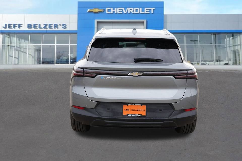 2026 Chevrolet Equinox EV 1LT photo 4