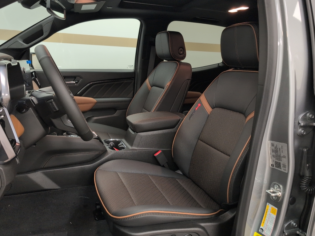 2026 Gmc Canyon AT4 photo 4