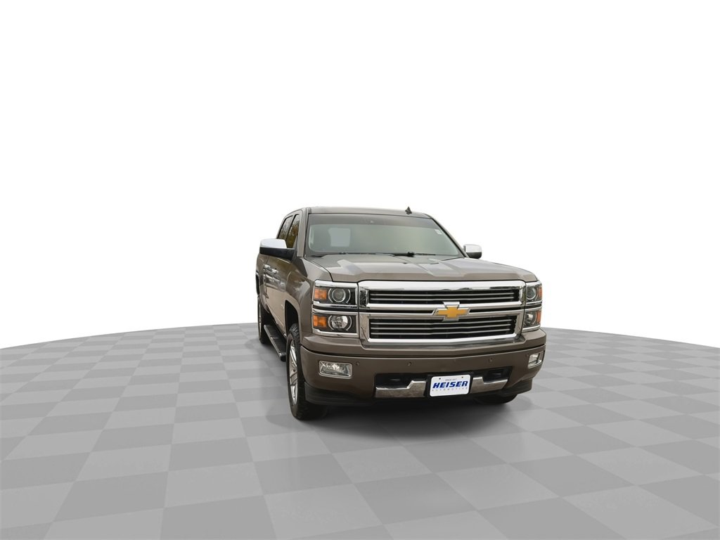 2014 Chevrolet Silverado 1500 High Country photo 3