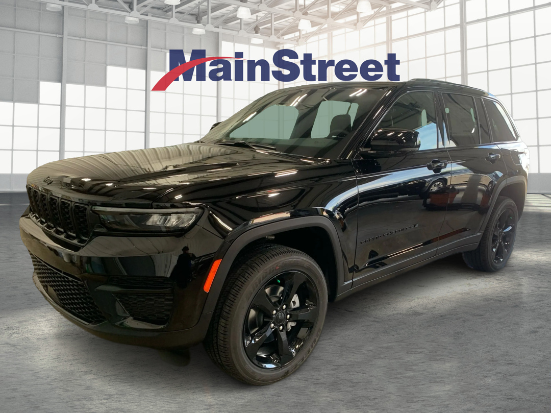 2025 Jeep Grand Cherokee Altitude's photo