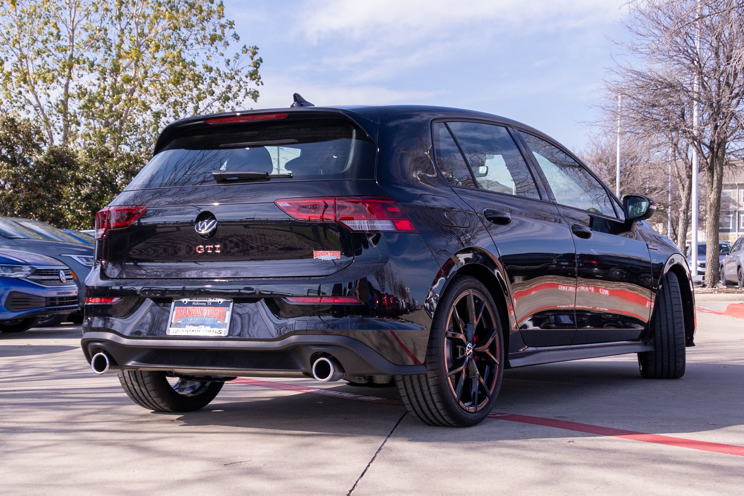 2024 Volkswagen Taos S photo 3