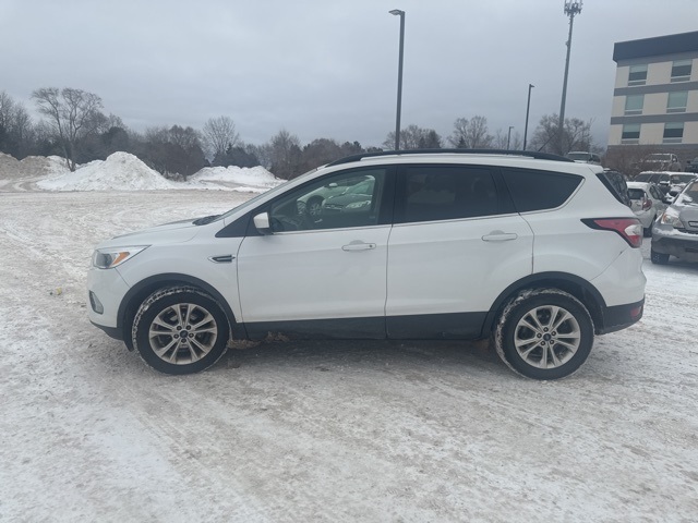 2018 Ford Escape SE's photo