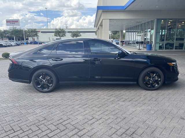 2025 Honda Accord SE photo 4