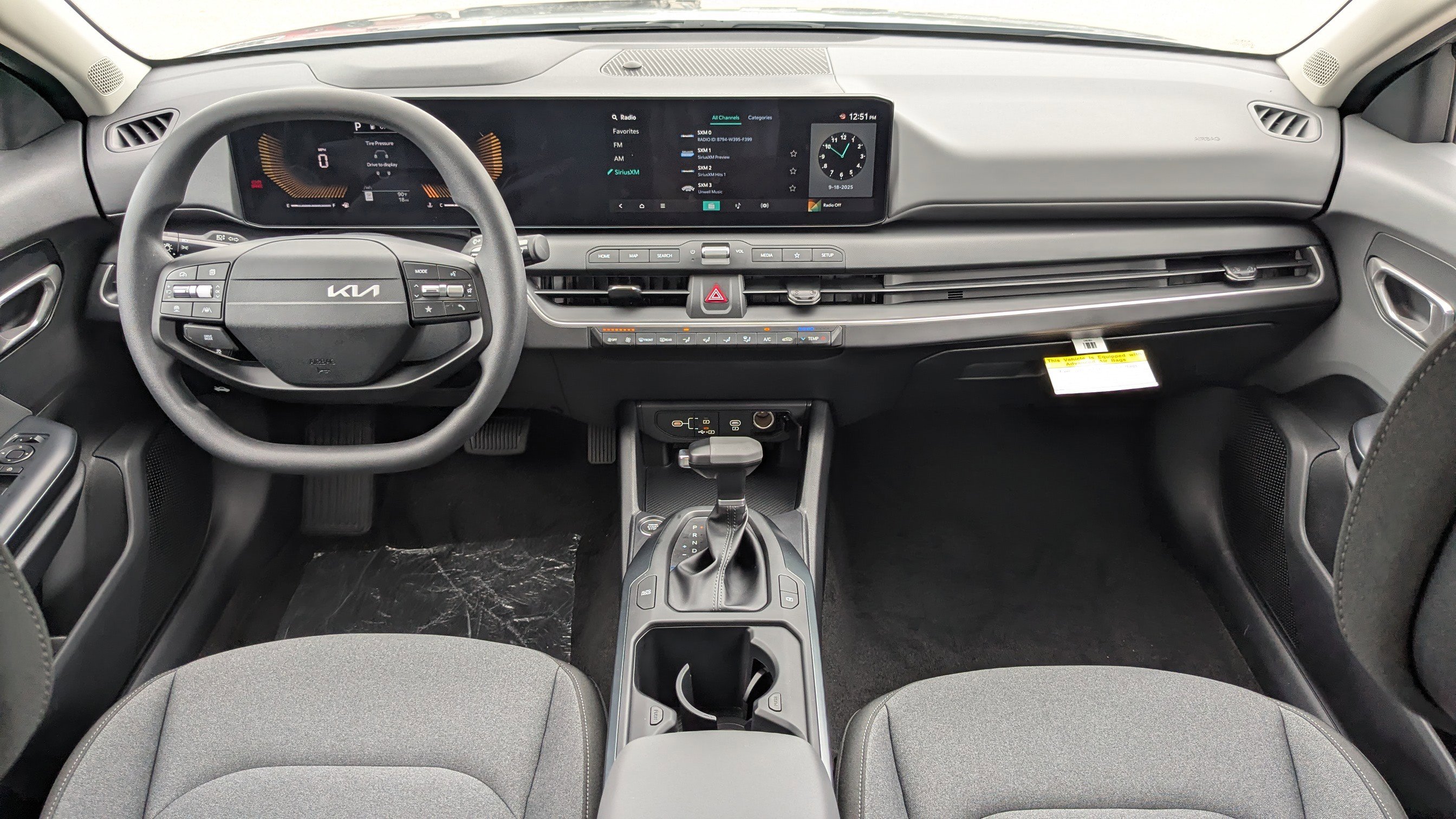 2025 Kia K4 LXS photo 15