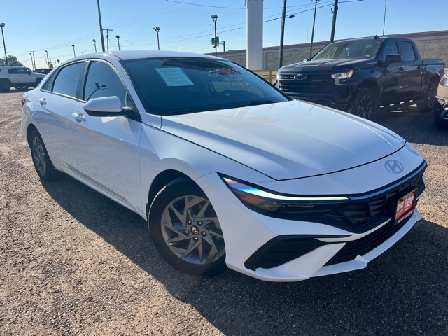 2024 Hyundai Elantra
