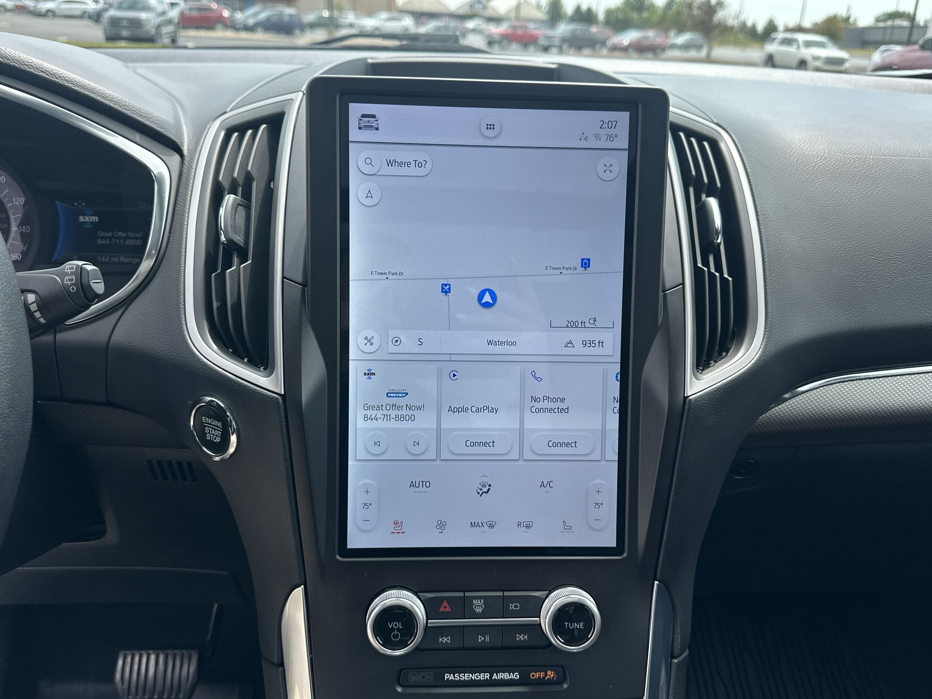 2021 Ford Edge Titanium photo 13