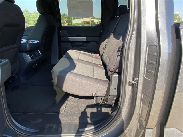 2025 Ford F-150 XLT photo 8
