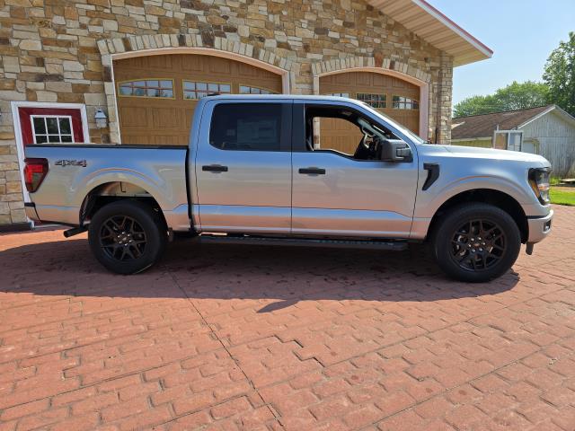 2025 Ford F-150 STX photo 2