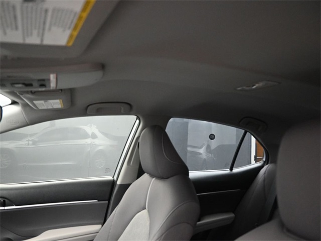 2023 Toyota Camry LE photo 20