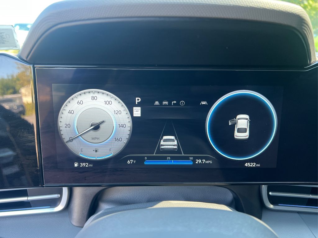 2025 Hyundai Elantra SEL Convenience photo 15