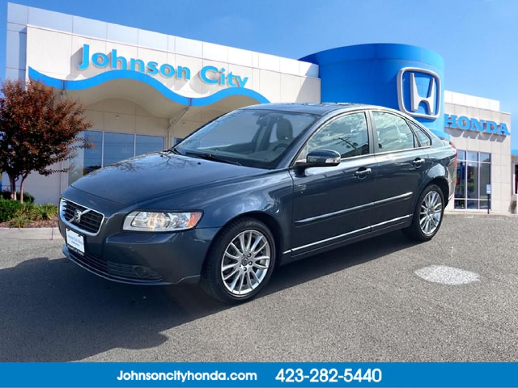2010 Volvo S40 2.4i