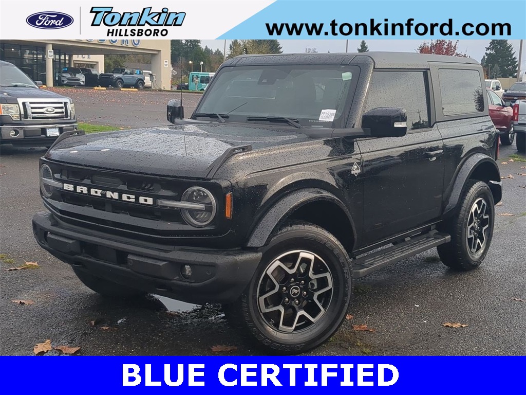 2022 Ford Bronco 2-Door Outer Banks's photo