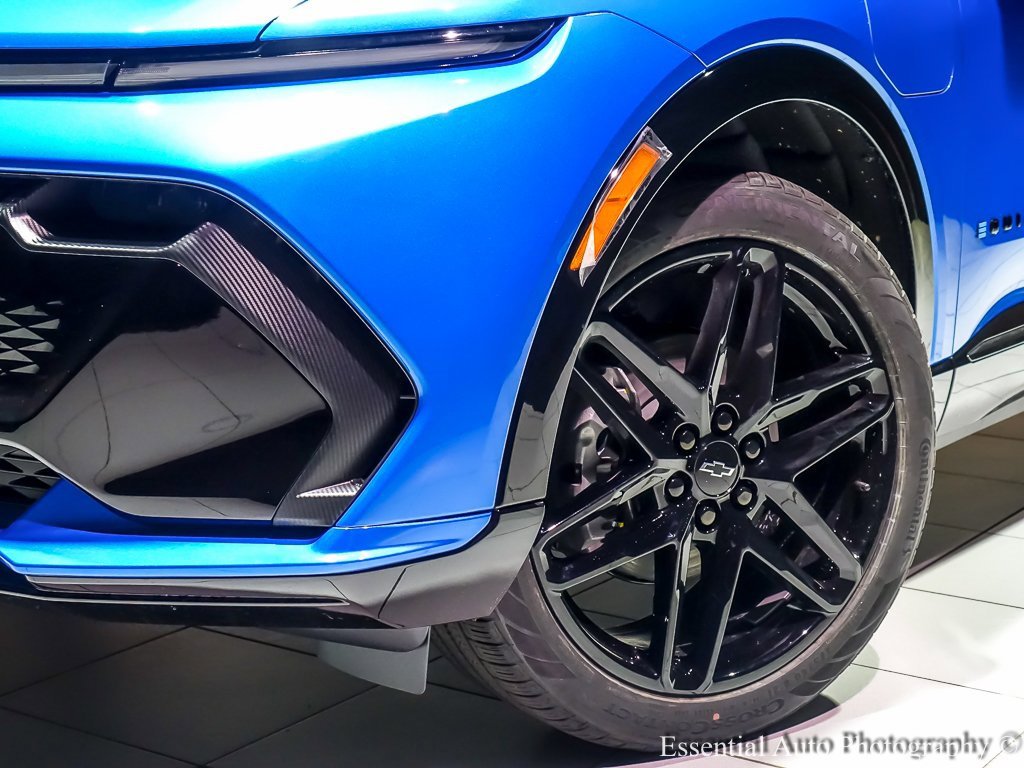 2026 CHEVROLET EQUINOX - Image 3