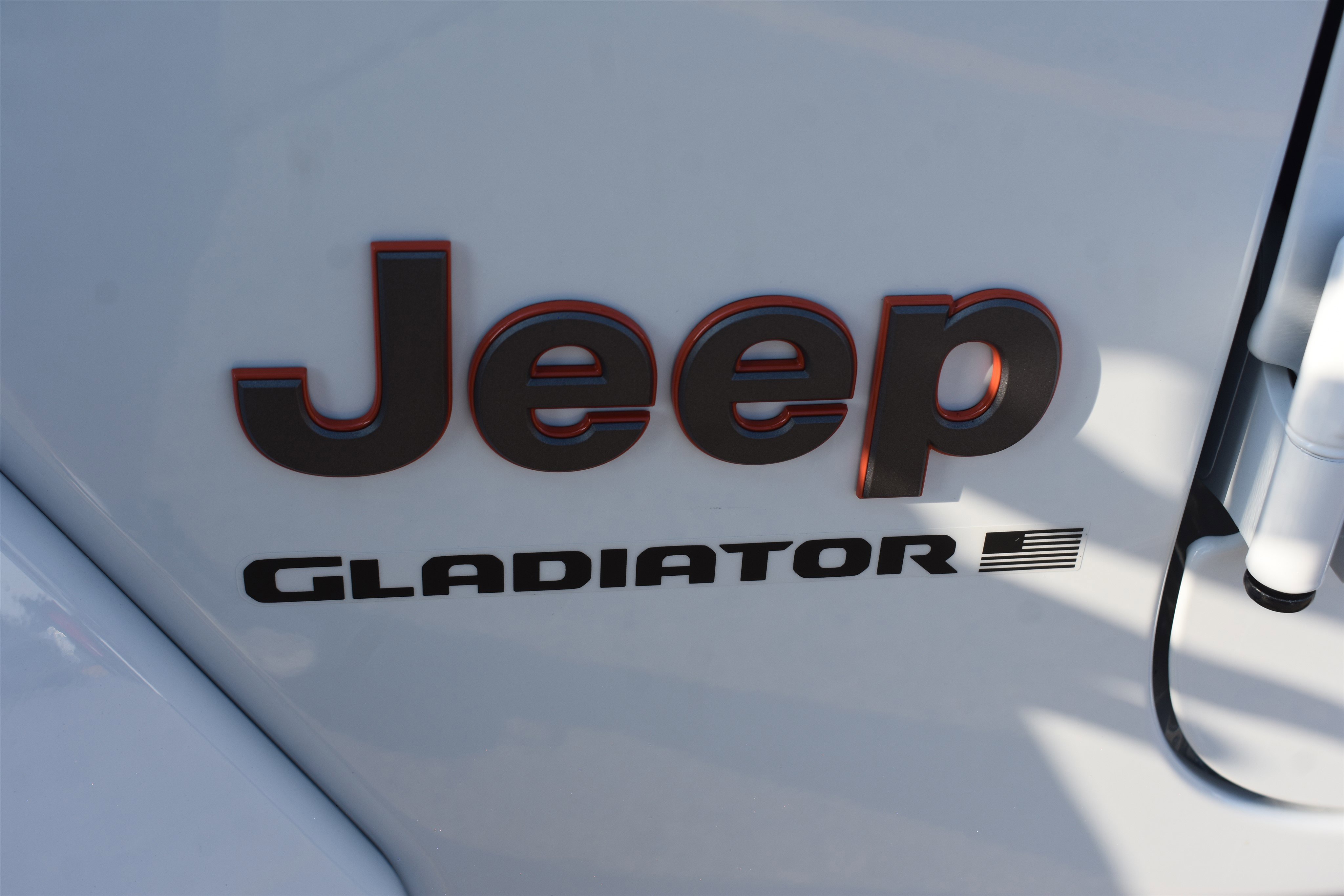 2025 Jeep Gladiator Mojave photo 5