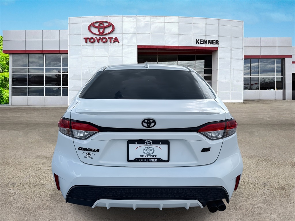 2022 Toyota Corolla SE photo 5