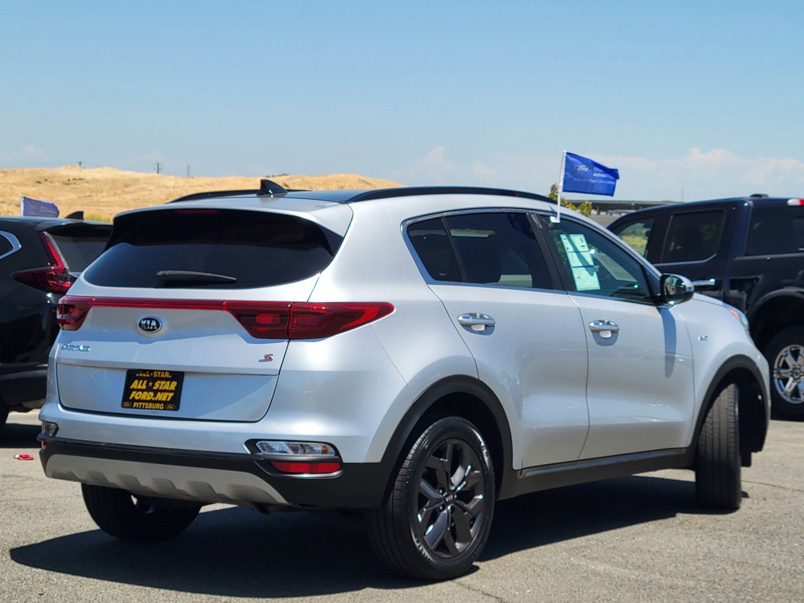 2020 Kia Sportage S photo 4