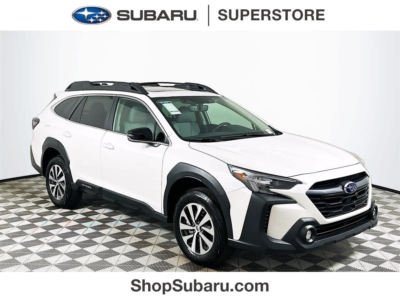 2025 Subaru Outback Premium's photo