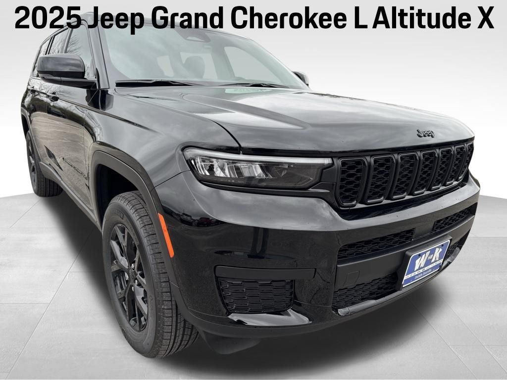 2025 Jeep Grand Cherokee L Altitude's photo