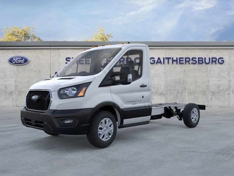2025 Ford Transit photo 2