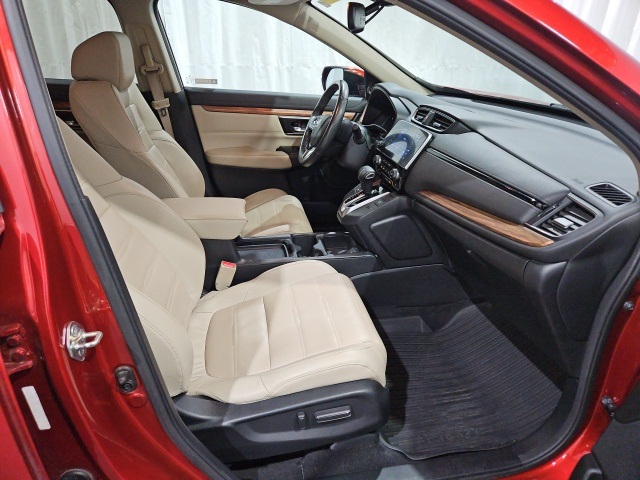 2019 Honda CR-V Touring photo 16