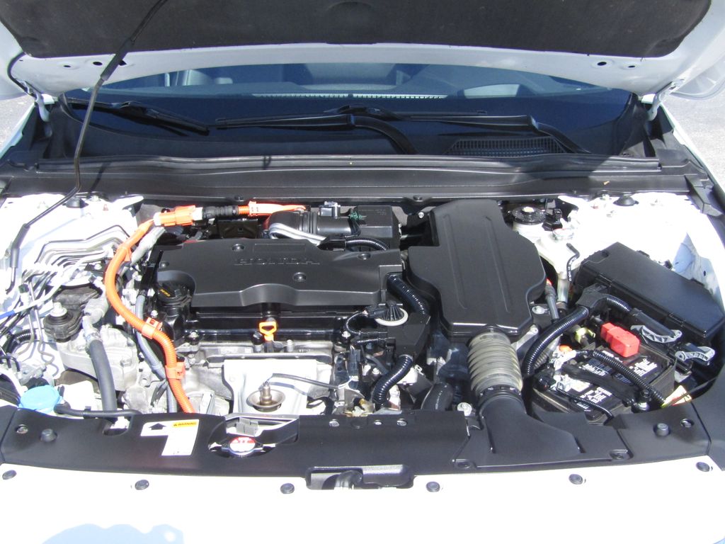 2022 Honda Accord Hybrid Touring photo 25