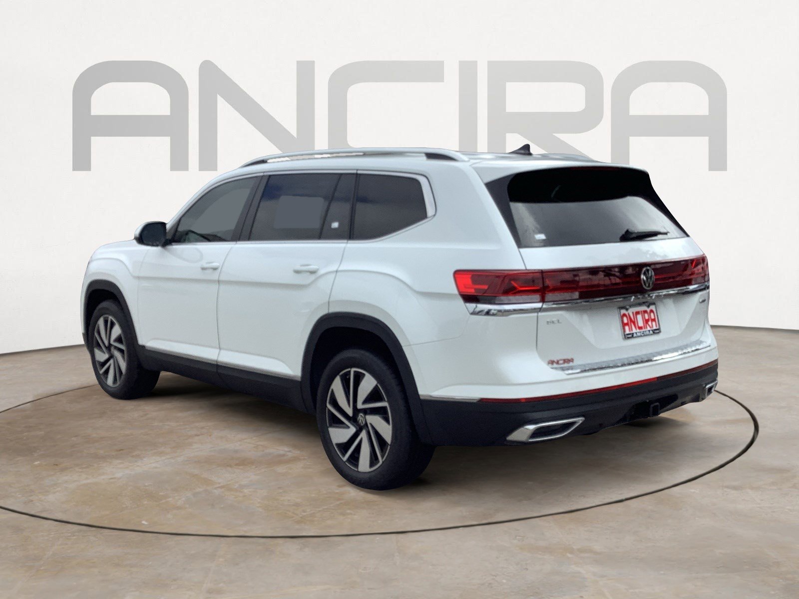 2025 Volkswagen Atlas SEL photo 6