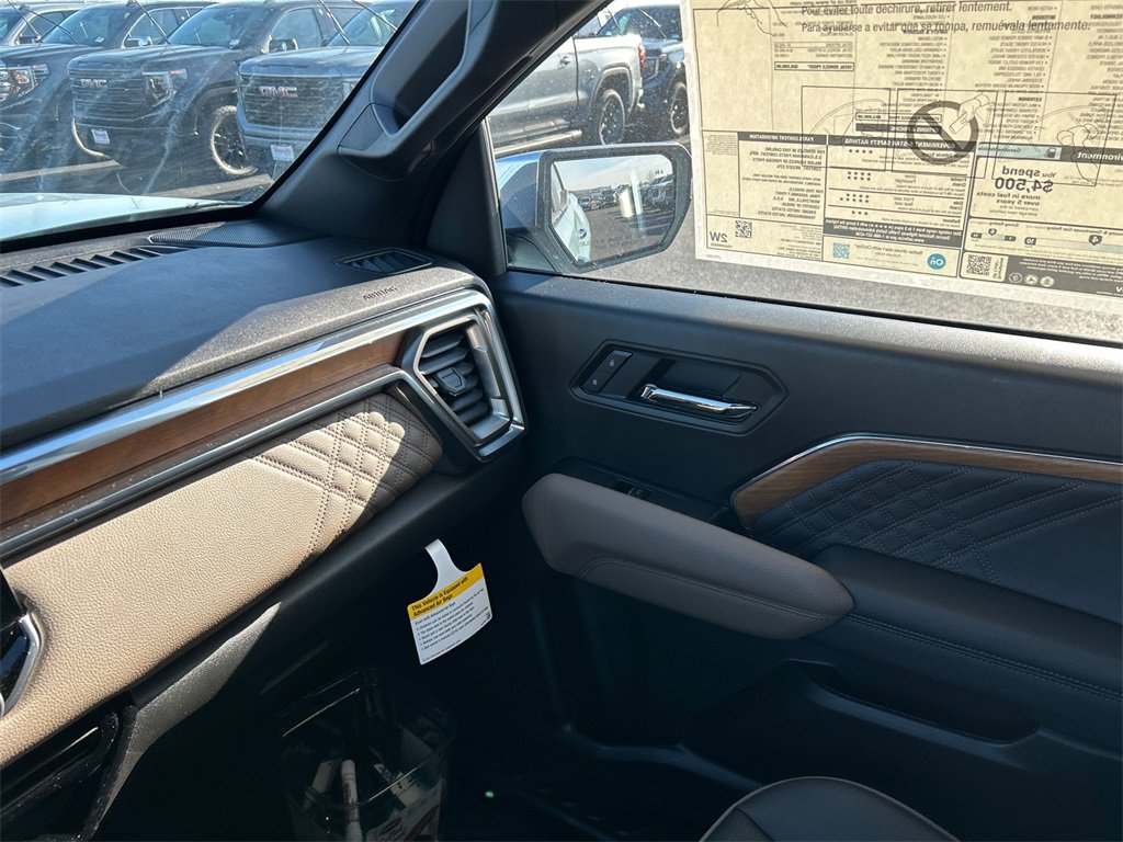 2026 GMC CANYON - Image 29