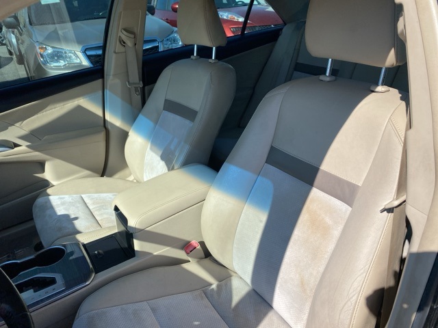 2014 Toyota Camry Hybrid XLE photo 10