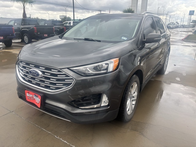 2019 Ford Edge SEL photo 3
