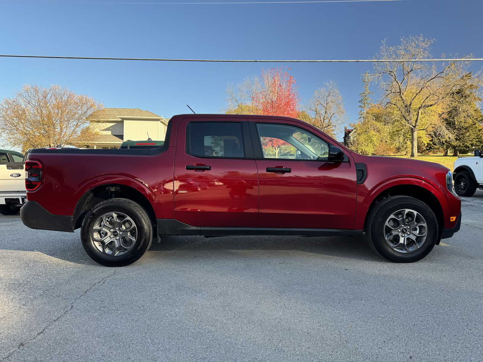 2025 Ford Maverick XLT photo 3