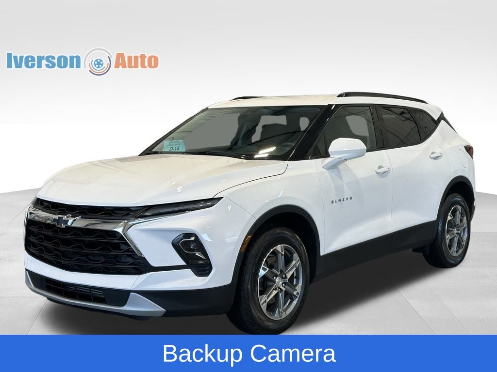 2023 Chevrolet Blazer 2LT photo 3