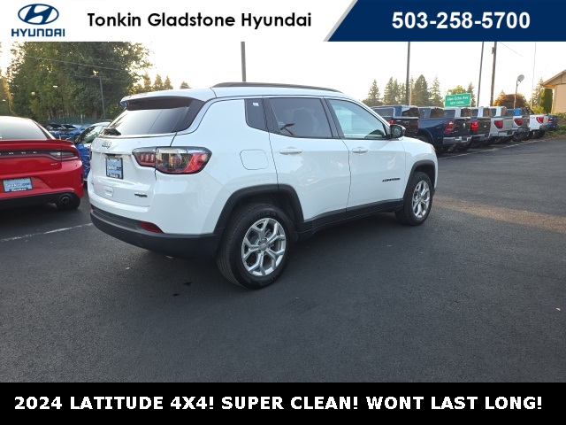 2024 Jeep Compass Latitude photo 4