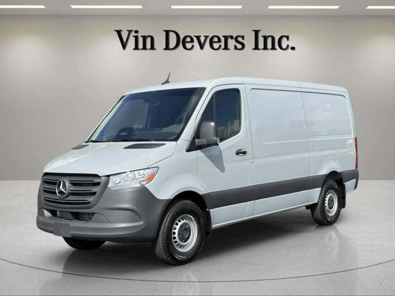 2025 Mercedes-Benz Sprinter Cargo Van Base's photo