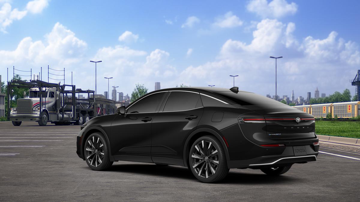 2026 Toyota Crown Platinum photo 2