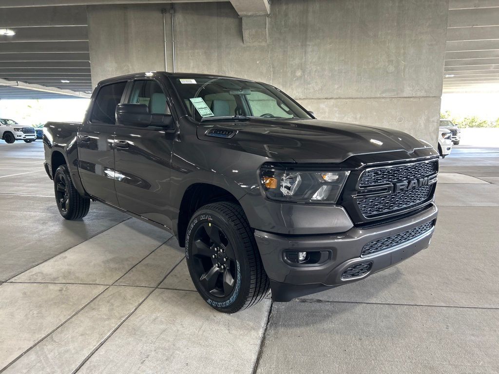 2024 Ram 1500 Tradesman photo 2