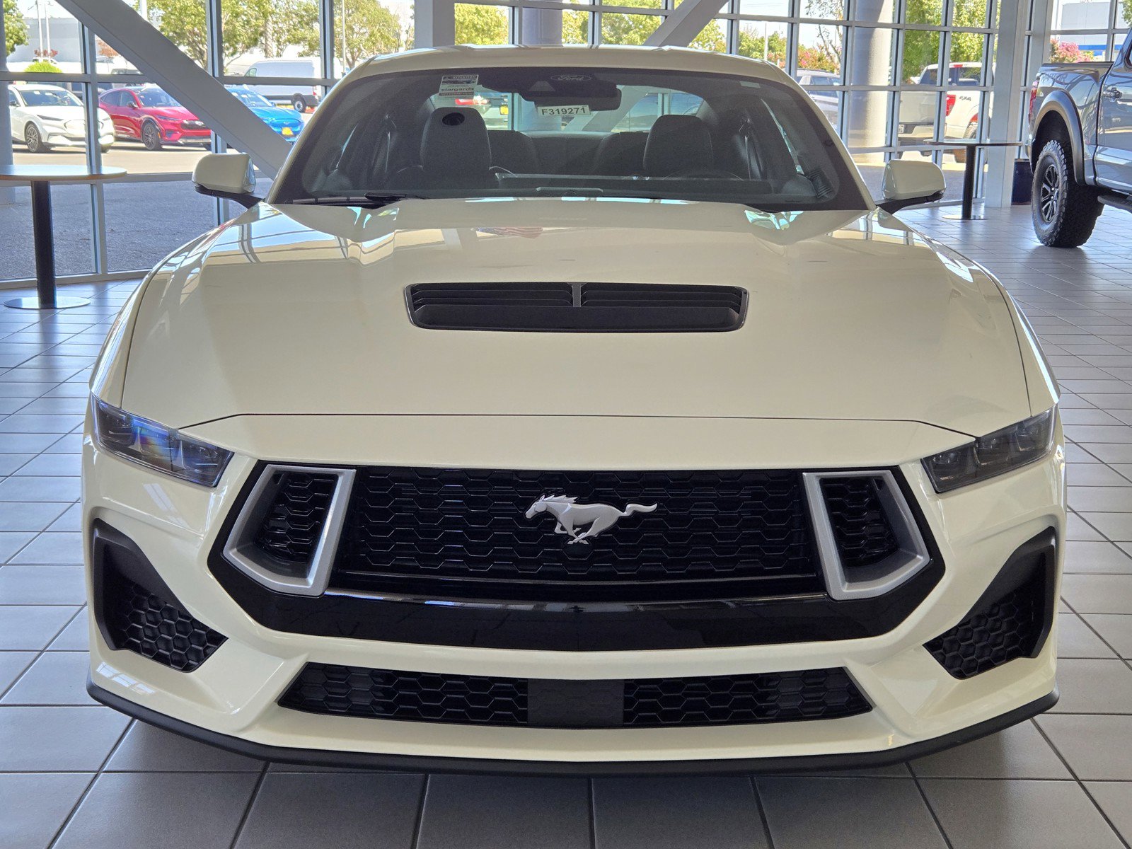 2025 Ford Mustang GT Premium photo 2