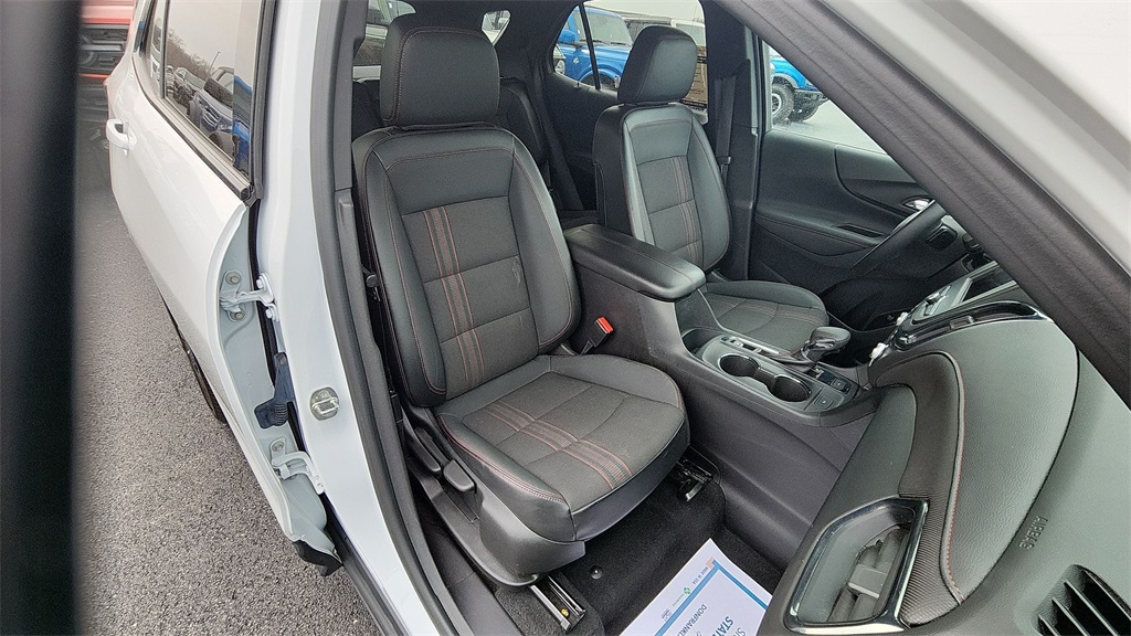 2023 Chevrolet Equinox RS photo 22