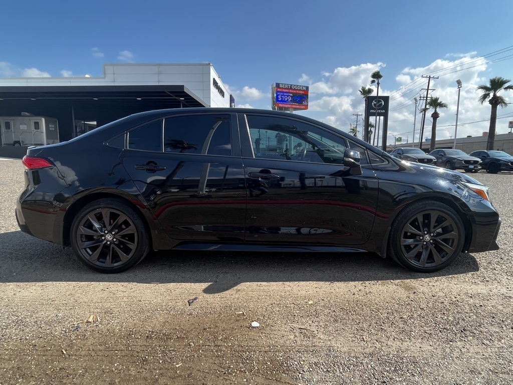 2023 Toyota Corolla SE photo 4