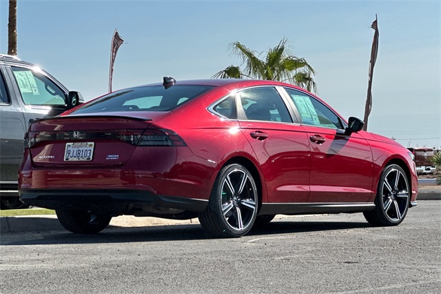 2023 Honda Accord Sport photo 3