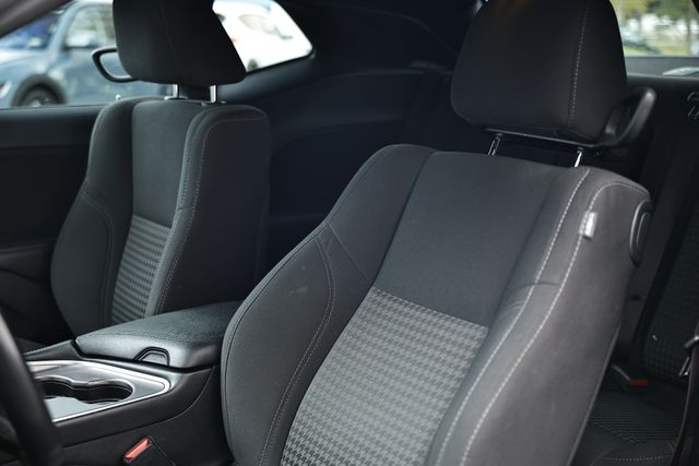 2021 Dodge Challenger SXT photo 23
