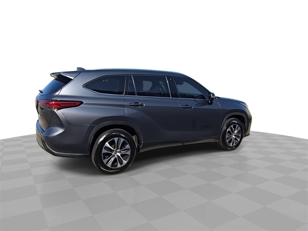 2020 Toyota Highlander XLE photo 4