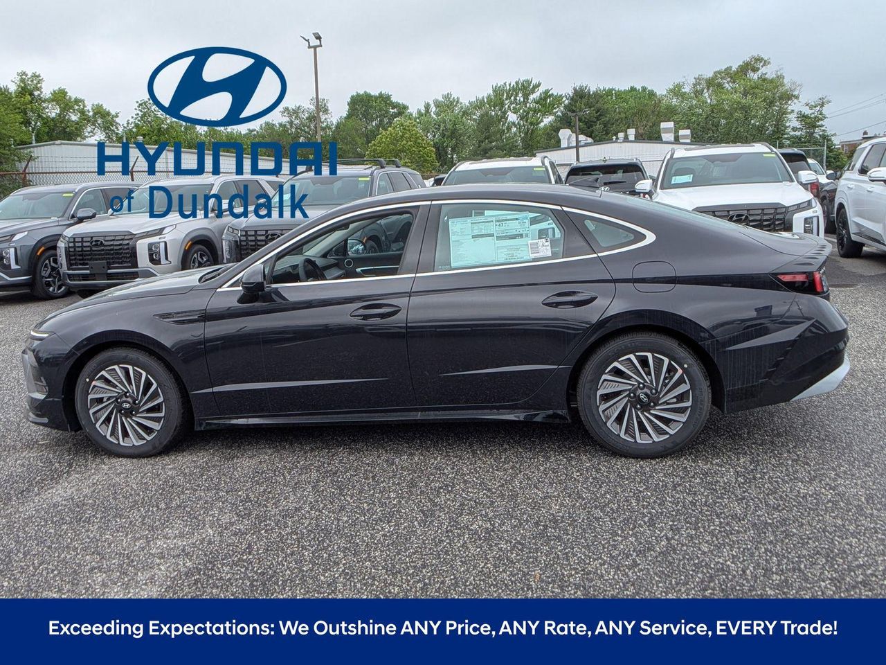 2025 Hyundai Sonata Hybrid SEL photo 3