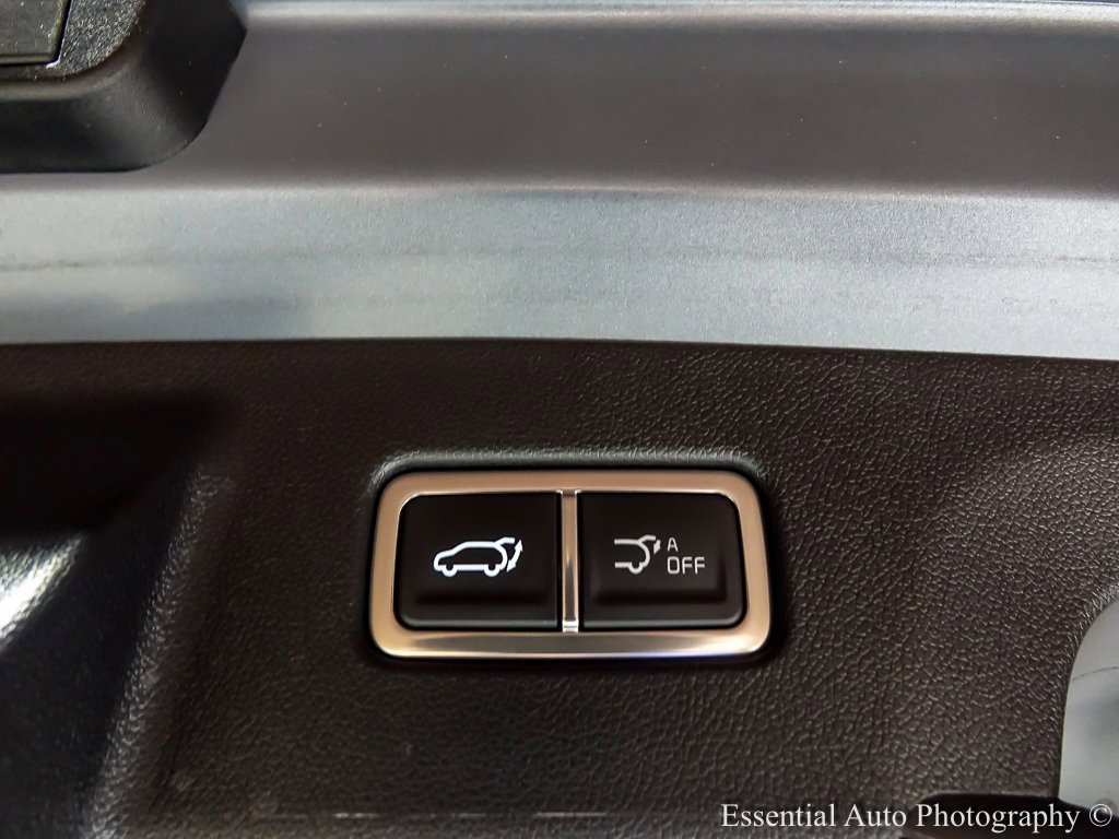 2025 KIA SORENTO - Image 32